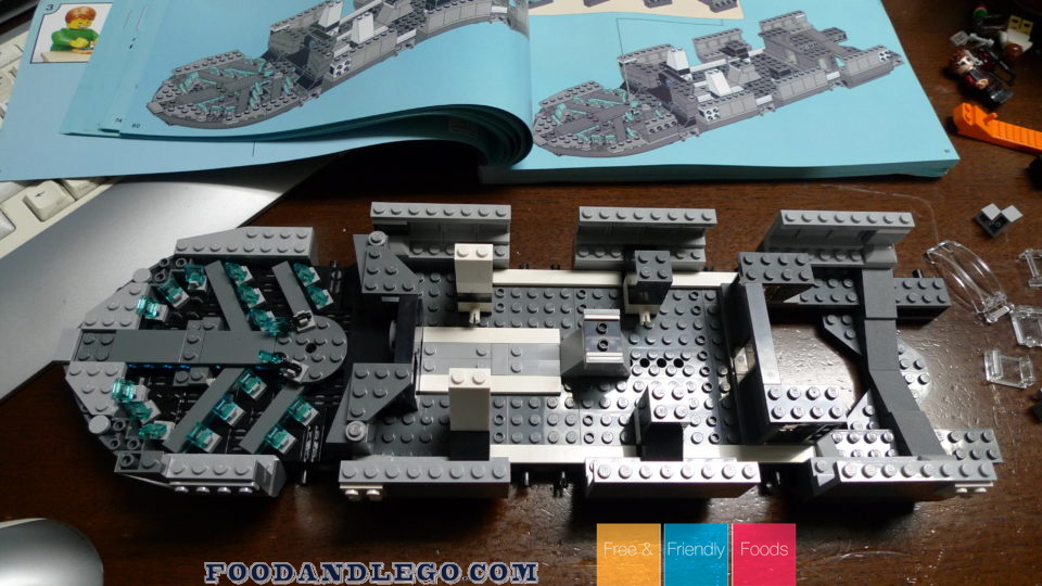 Free and Friendly Foods LEGO Review S.H.I.E.L.D. Helicarrier