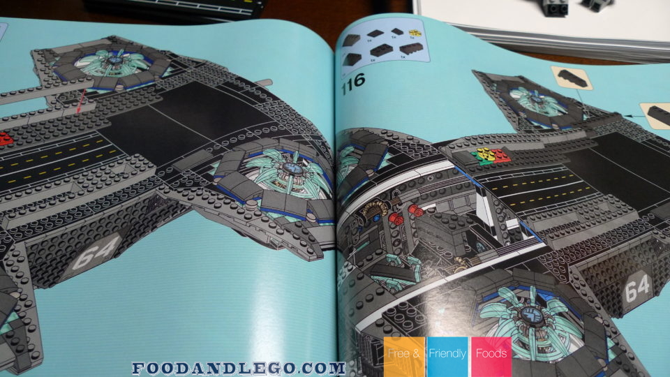Free and Friendly Foods LEGO Review S.H.I.E.L.D. Helicarrier