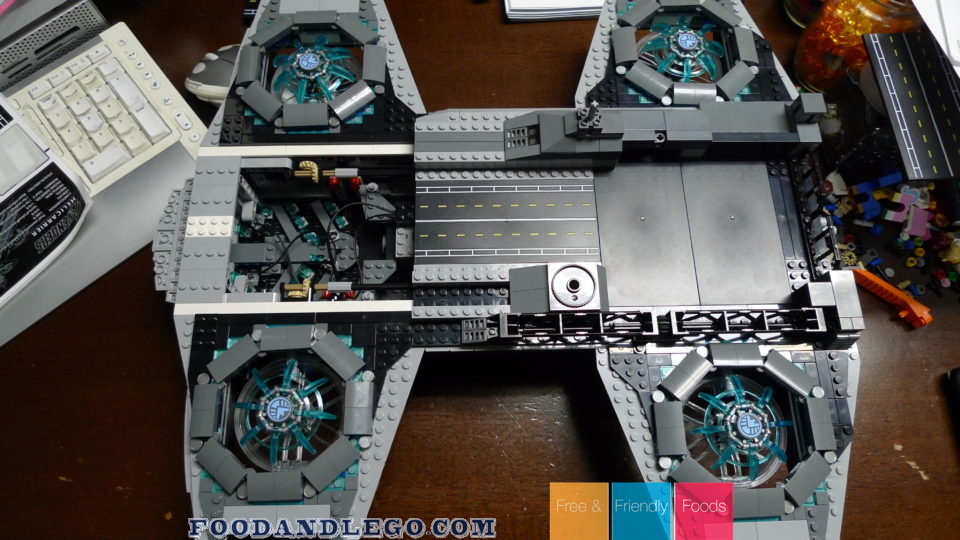 Free and Friendly Foods LEGO Review S.H.I.E.L.D. Helicarrier