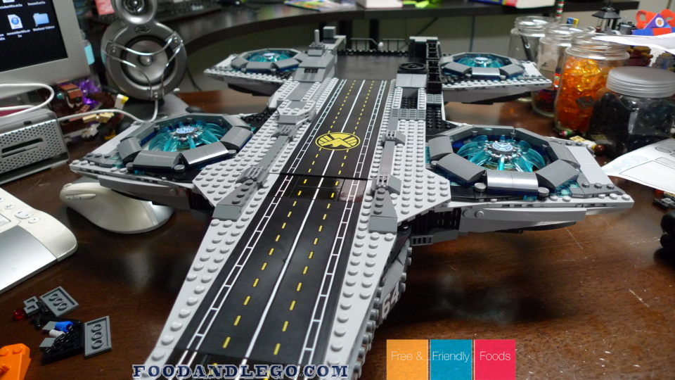 Free and Friendly Foods LEGO Review S.H.I.E.L.D. Helicarrier