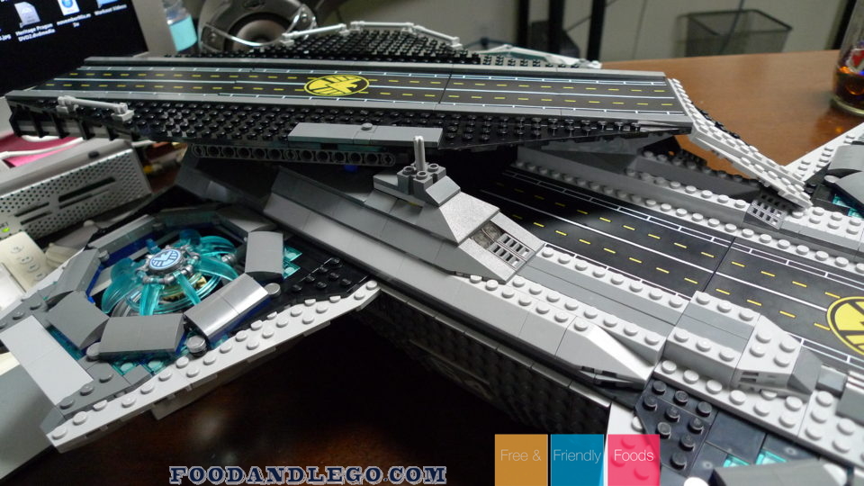 Free and Friendly Foods LEGO Review S.H.I.E.L.D. Helicarrier