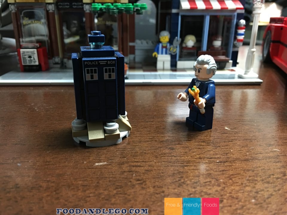 Free and Friendly Foods LEGO Review