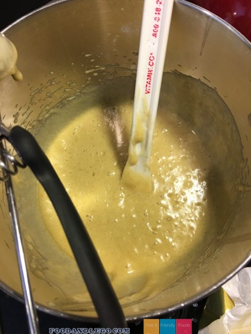 Free and Friendly Foods Lemon Star Cake