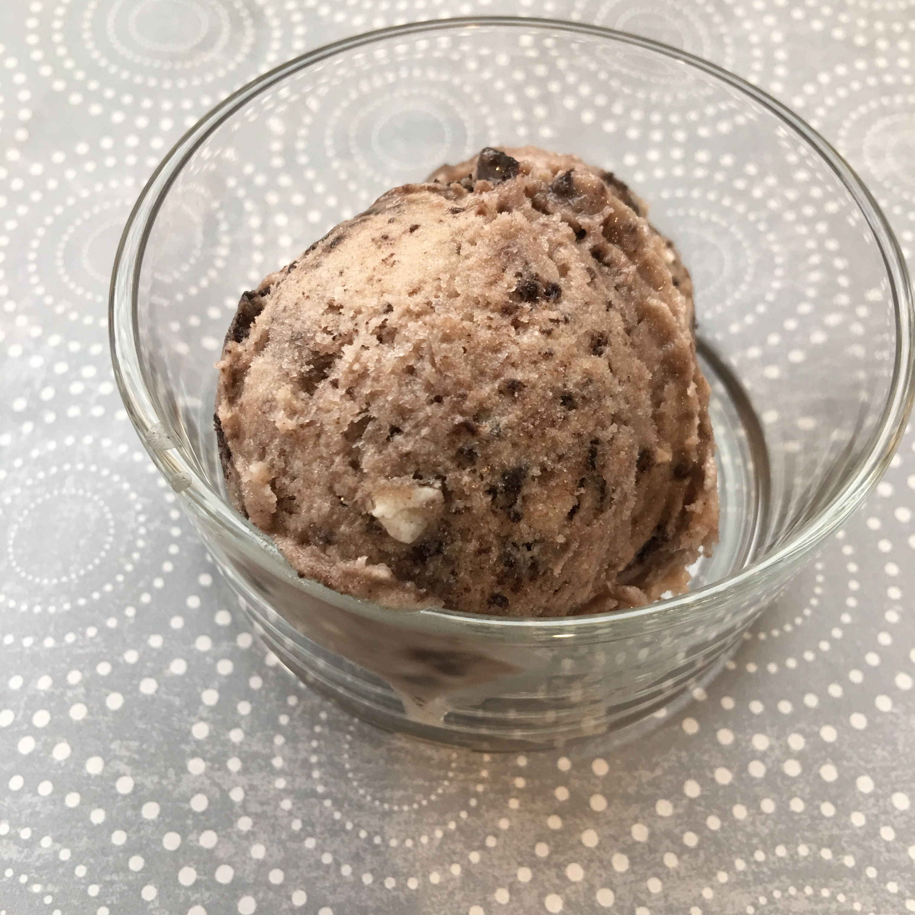 Free and Friendly Foods Creme Cookie Ice Cream