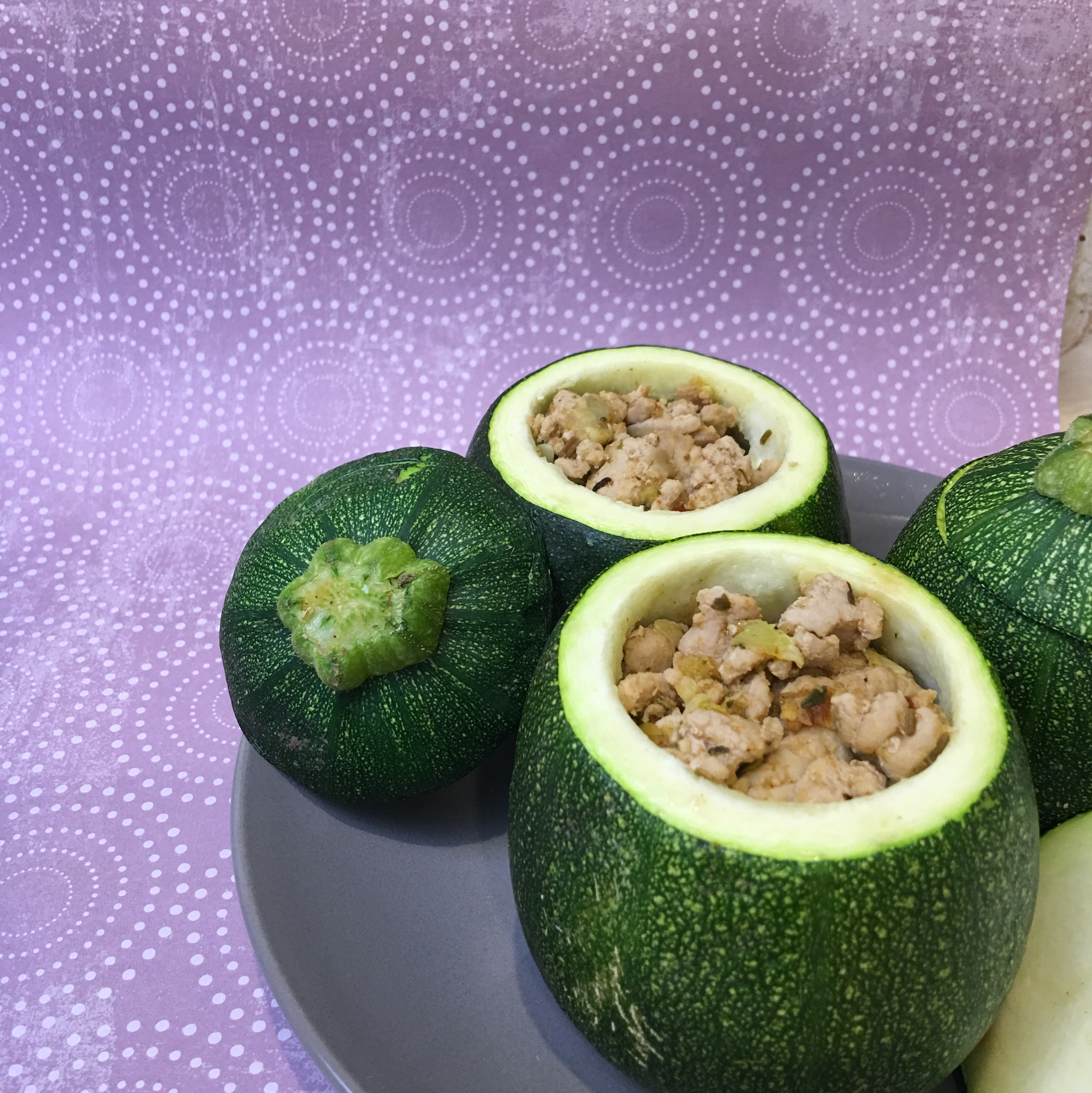 Free and Friendly Foods Stuffed 8-Ball Sqash