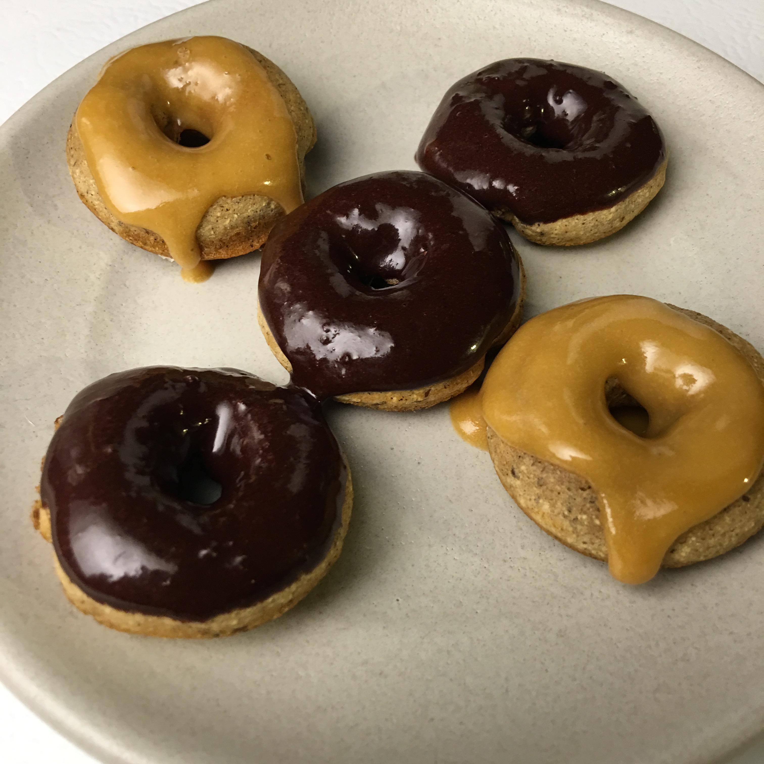 Free and Friendly Foods Paleo, GAPs, AIP Doughnuts