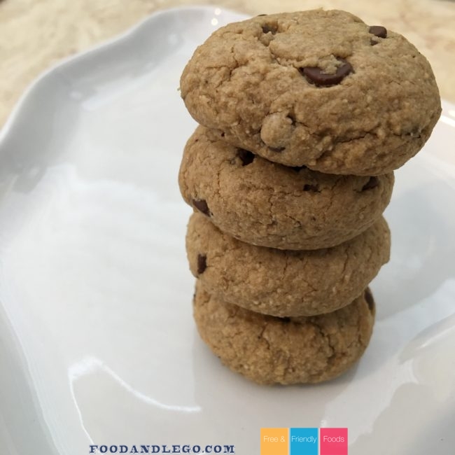Free and Friendly Foods Sunflower Chocolate Chip Cookies